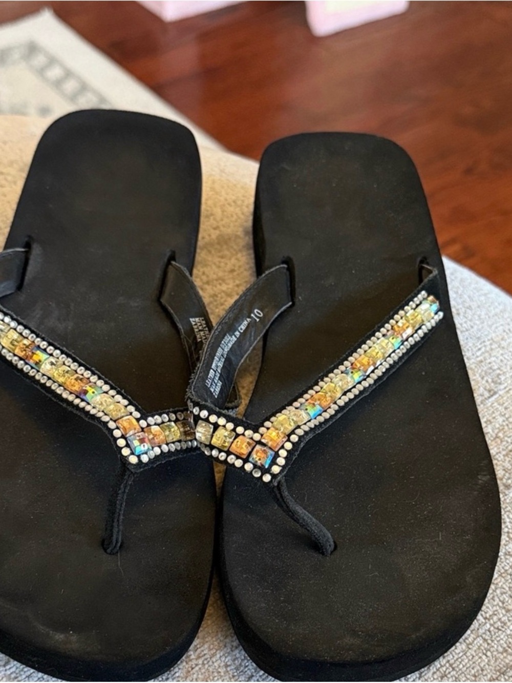 Yellow Box Scalia Black Multicolor Rhinestone Bling Flip Flops Size 10